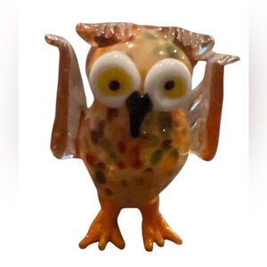 Pier 1 Imports Art Glass OWL Figurine Miniature Hand-Blown Swirls 2” wings up